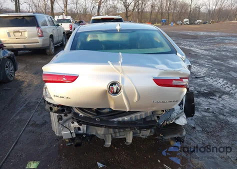 2017 Buick Lacrosse Essence из США, поврежденный, VIN 1G4ZP5SS3HU135701